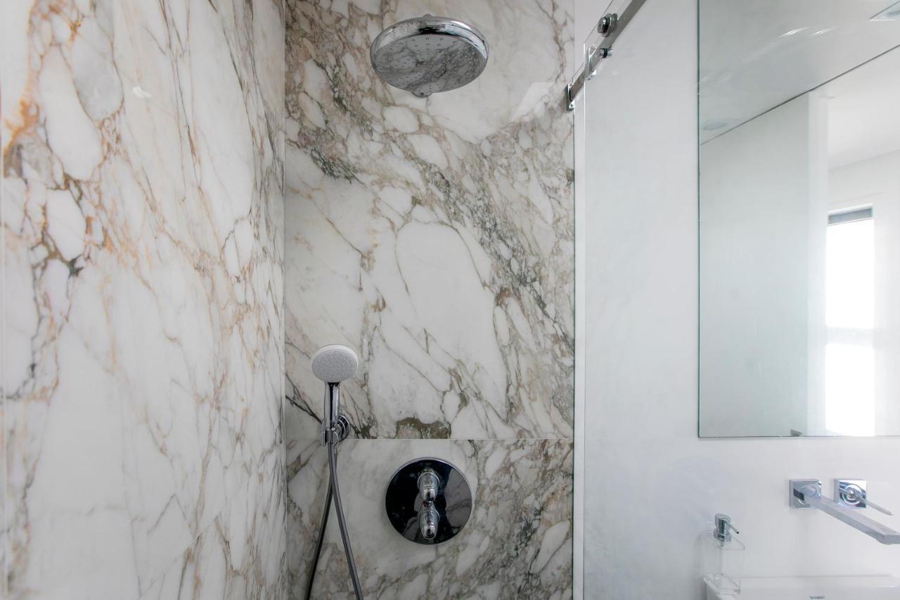 Lovelystay - Luxury 2Br Duplex Apartment In Foz ポルト エクステリア 写真