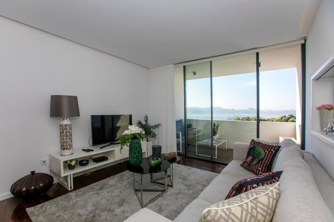 Lovelystay - Luxury 2Br Duplex Apartment In Foz ポルト エクステリア 写真